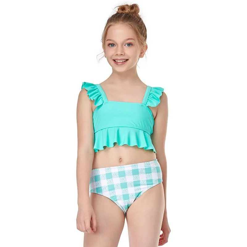 Swimsuit Europe new girls  small lotus leaf side split swimwear children's bikini spot